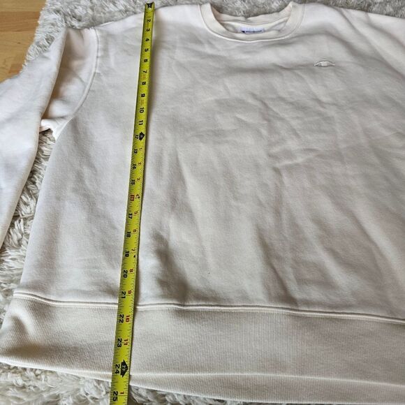 CHAMPION Essential Pullover Swestshirt In  Cream Size Large Unisex - Picture 8 of 12